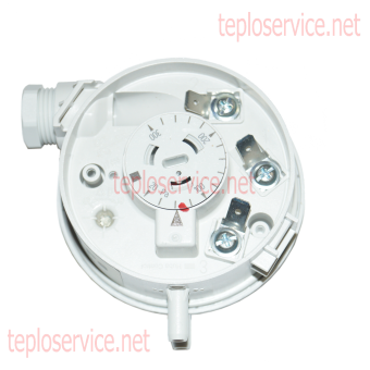 Кронштейн прессостата Ariston GENUS 35 FF 