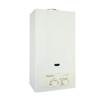Колонка Ariston FAST 14 CF E G20 с розжигом от батареек
